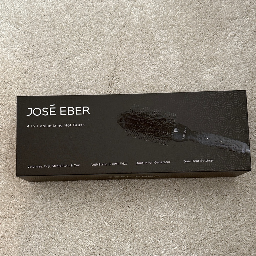 José Eber 4 In 1 Volumizing Hot Brush NIB